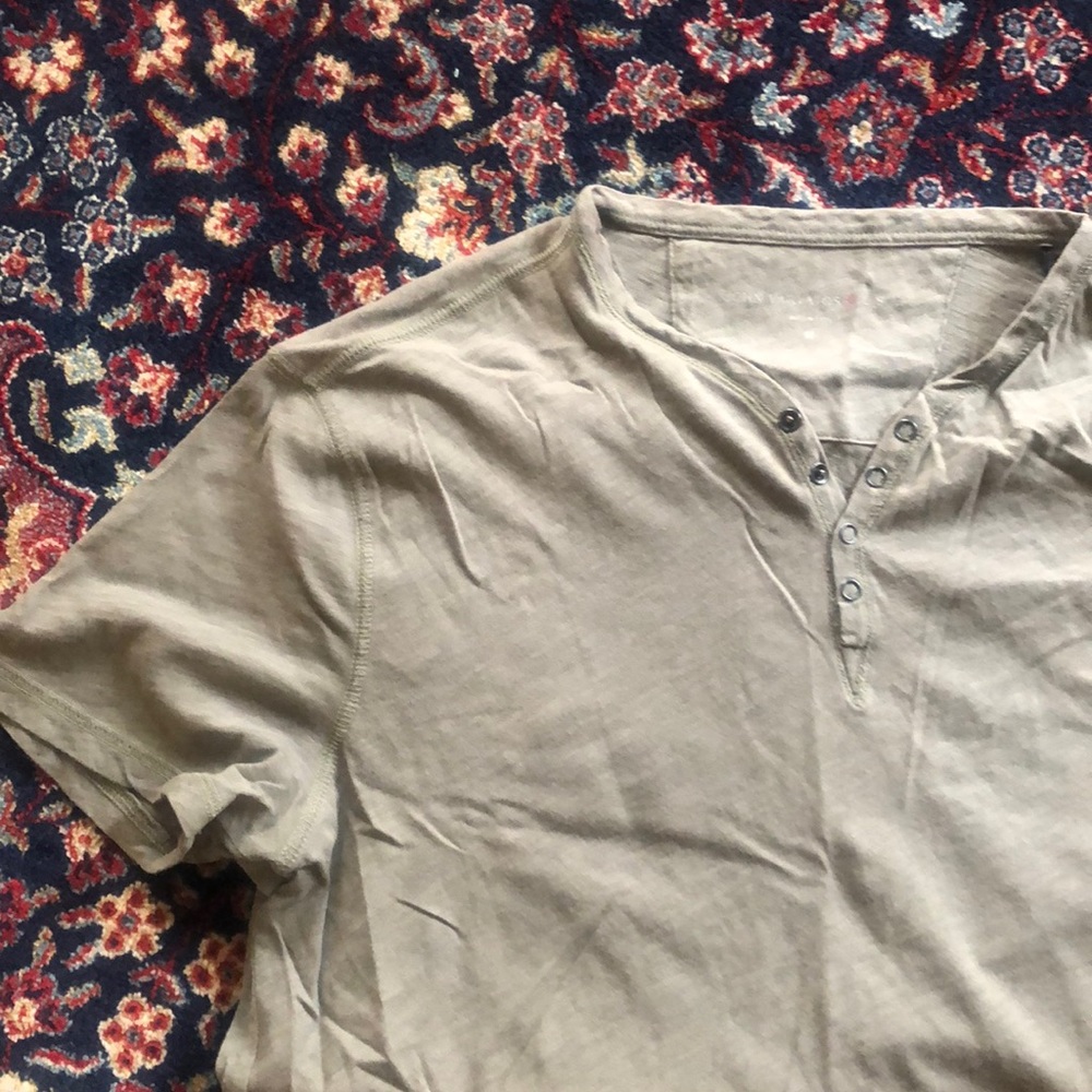Men’s Medium Grey Waylon Snap Front Burnout V Henley from John Varvatos USA